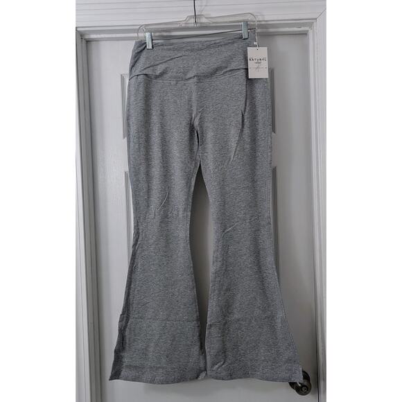 Naturyl by Niykee yoga pants - Picture 1 of 2